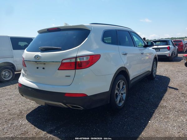 2016 HYUNDAI SANTA FE SE