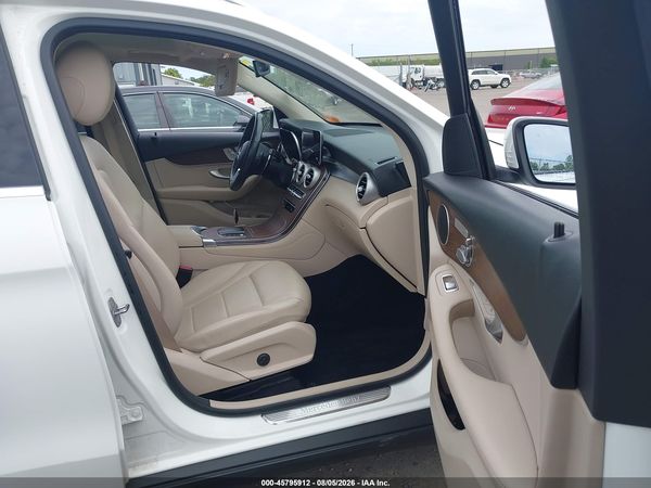 2021 MERCEDES-BENZ GLC 300 4MATIC SUV