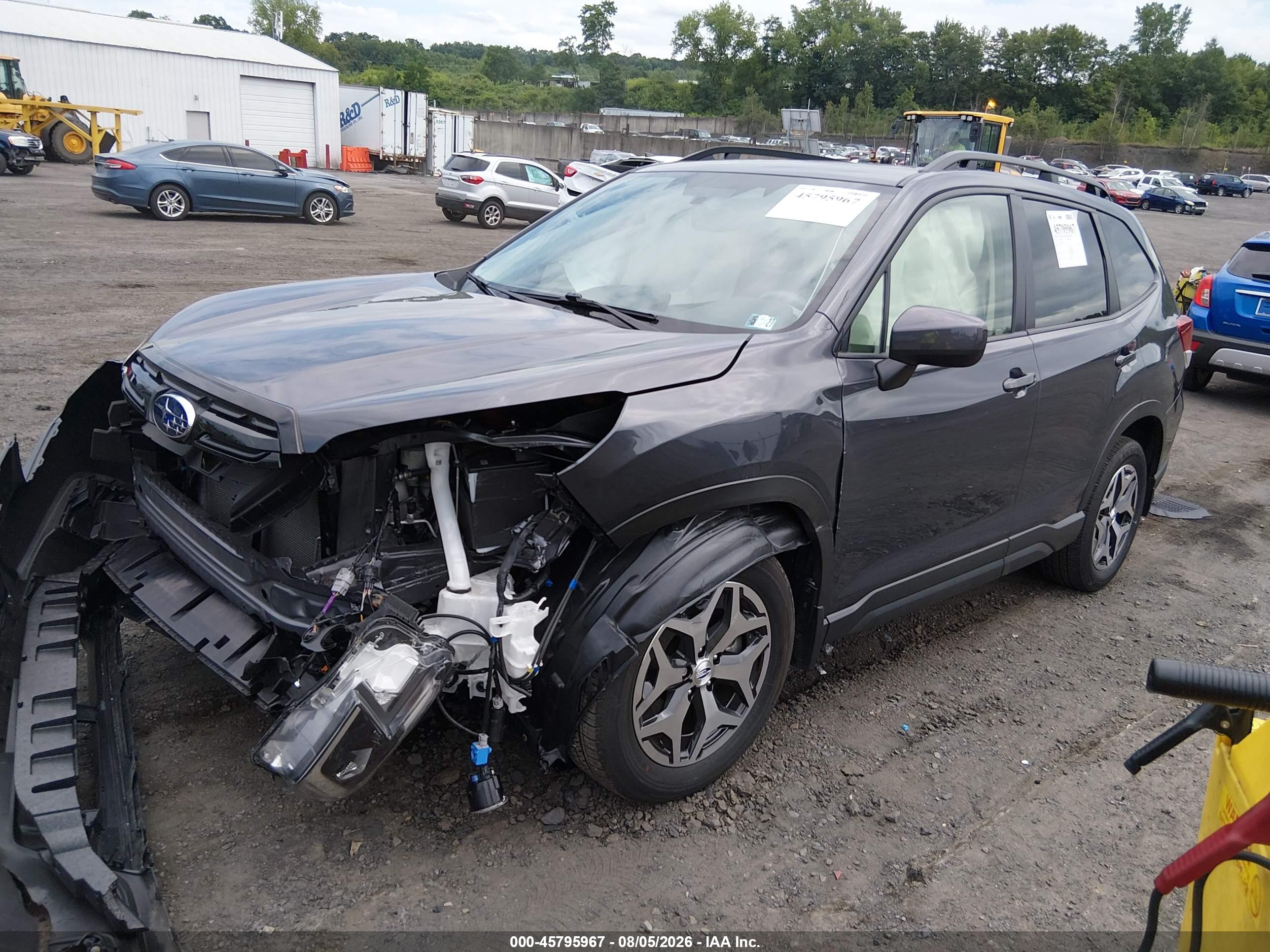 2024 SUBARU FORESTER PREMIUM — I2