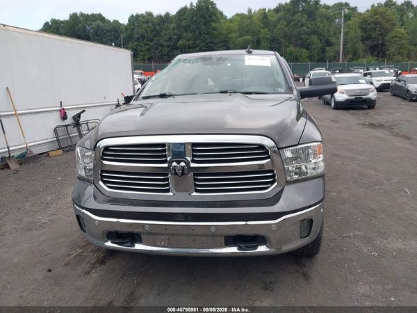 2017 RAM 1500 BIG HORN  4X4 5'7 BOX
