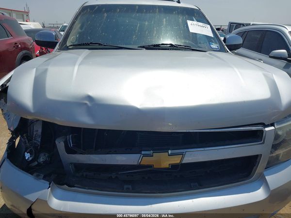 2013 CHEVROLET TAHOE LS — I6