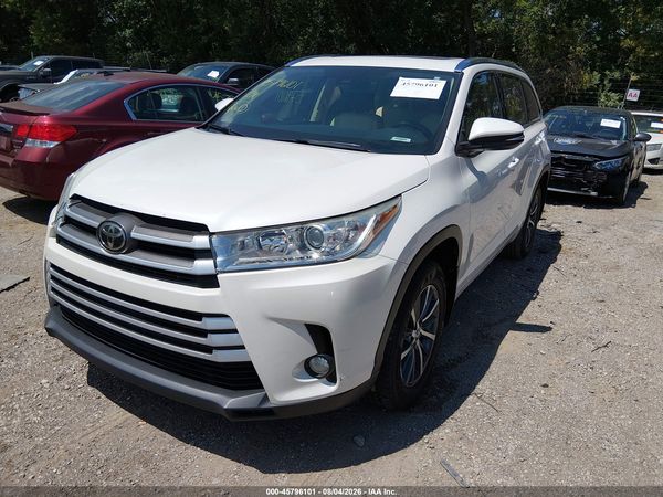2018 TOYOTA HIGHLANDER XLE