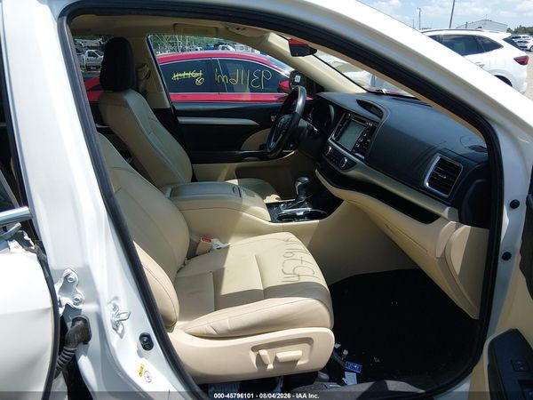 2018 TOYOTA HIGHLANDER XLE