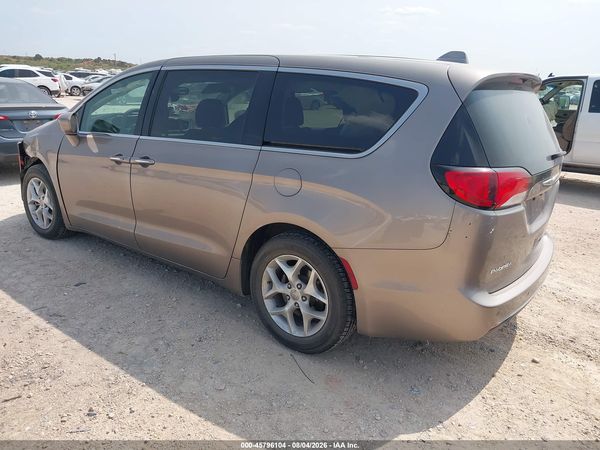 2018 CHRYSLER PACIFICA TOURING PLUS — I3