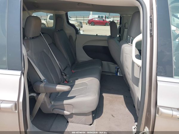 2018 CHRYSLER PACIFICA TOURING PLUS — I8