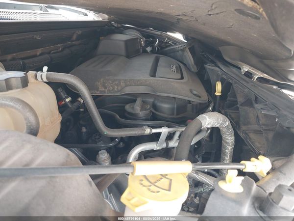 2018 CHRYSLER PACIFICA TOURING PLUS — I10