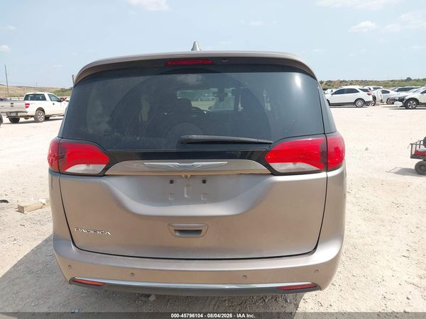 2018 CHRYSLER PACIFICA TOURING PLUS — I119