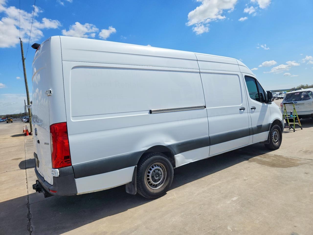 2020 MERCEDES-BENZ SPRINTER 907 (VS30)
