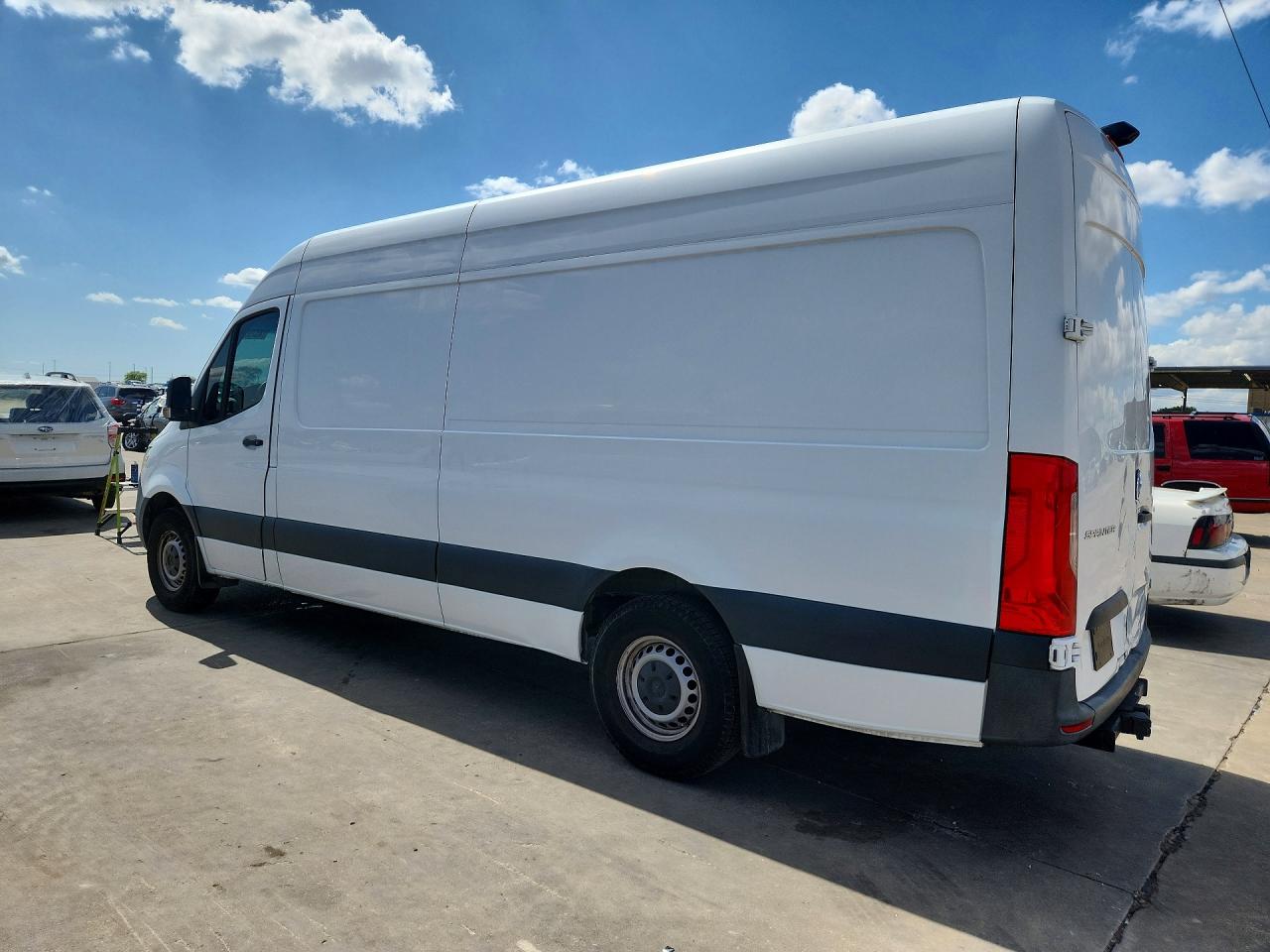 2020 MERCEDES-BENZ SPRINTER 907 (VS30)