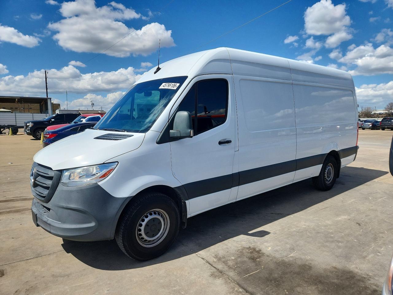 2020 MERCEDES-BENZ SPRINTER 907 (VS30)
