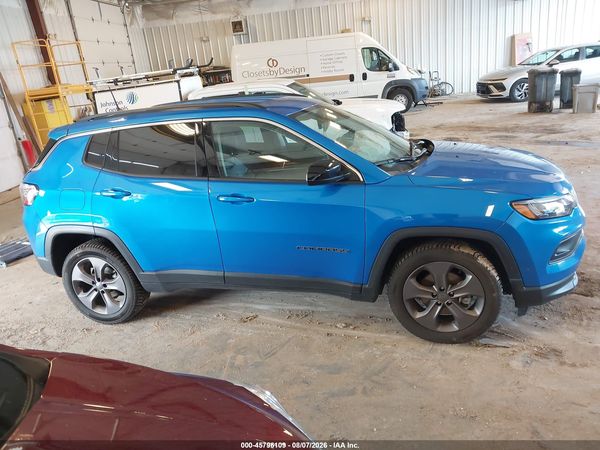 2022 JEEP COMPASS LATITUDE LUX 4X4