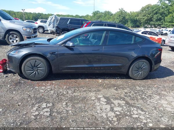 2026 TESLA MODEL 3