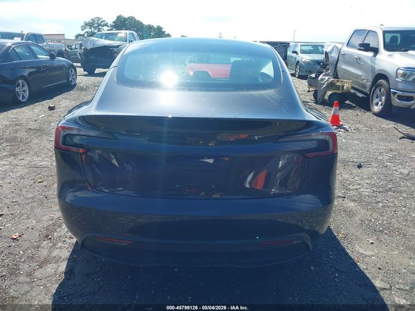 2026 TESLA MODEL 3