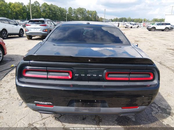 2018 DODGE CHALLENGER SXT
