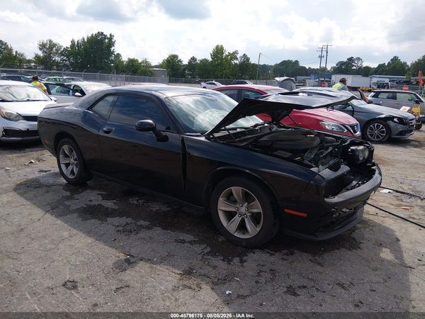 2018 DODGE CHALLENGER SXT