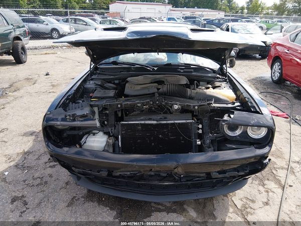 2018 DODGE CHALLENGER SXT