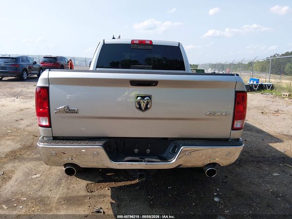 2017 RAM 1500 BIG HORN  4X4 6'4 BOX