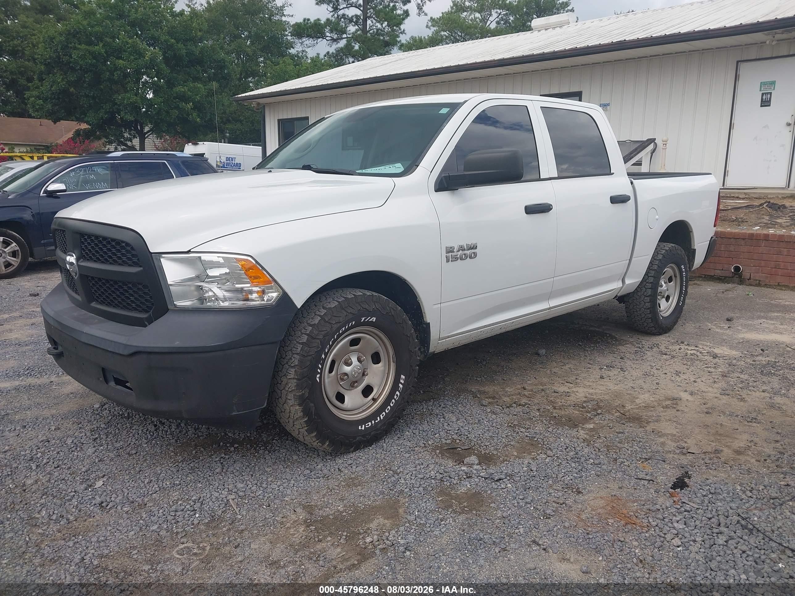 2017 RAM 1500 TRADESMAN  4X4 5'7 BOX — I2