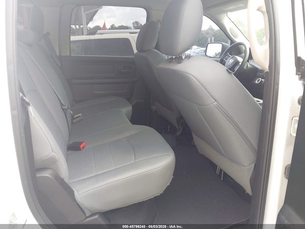 2017 RAM 1500 TRADESMAN  4X4 5'7 BOX — I8