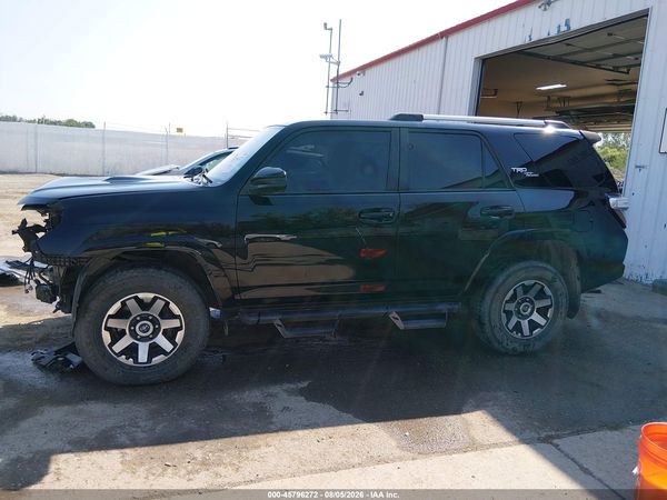 2018 TOYOTA 4RUNNER