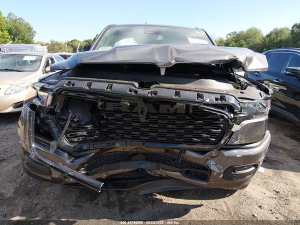 2025 RAM 1500 BIG HORN  4X4 5'7 BOX