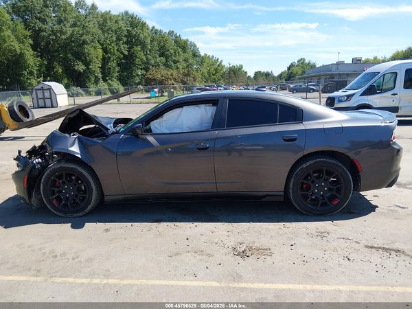 2016 DODGE CHARGER SXT