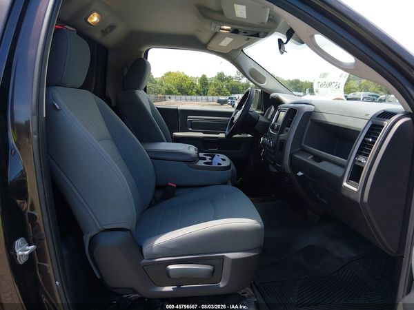 2017 RAM 1500 TRADESMAN  4X4 8' BOX