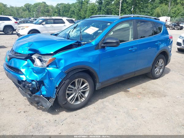 2017 TOYOTA RAV4 LE