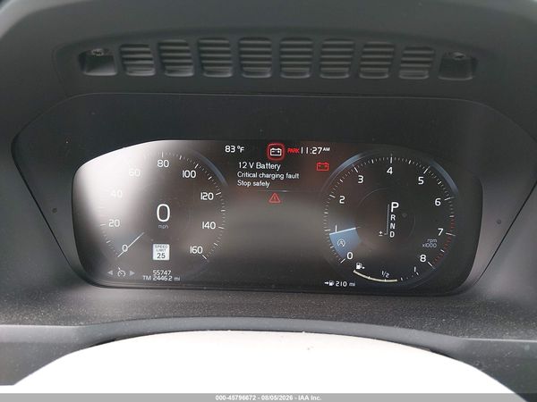 2016 VOLVO XC90 T6 MOMENTUM