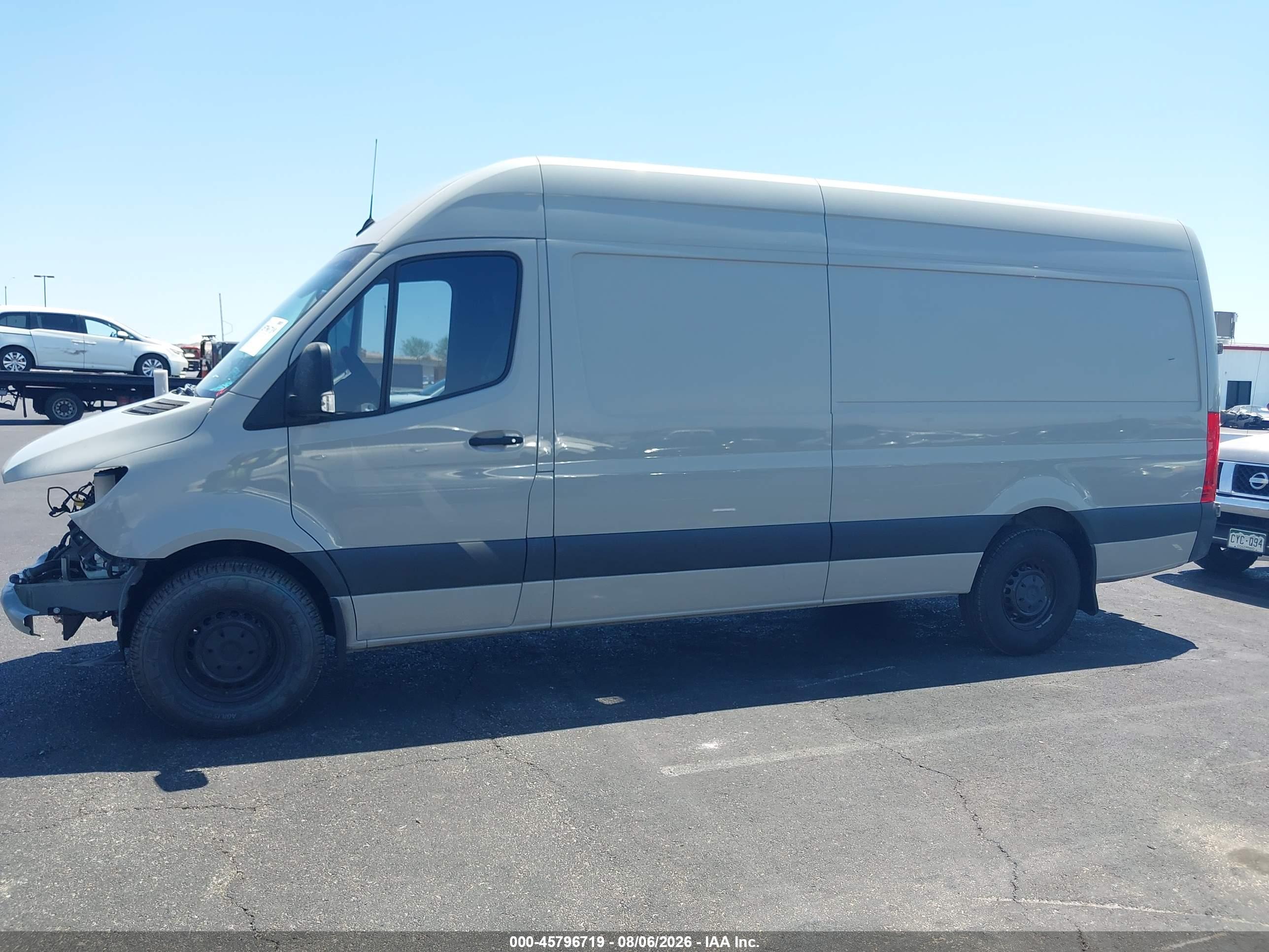 2023 MERCEDES-BENZ SPRINTER 2500