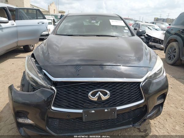 2018 INFINITI QX30 SPORT