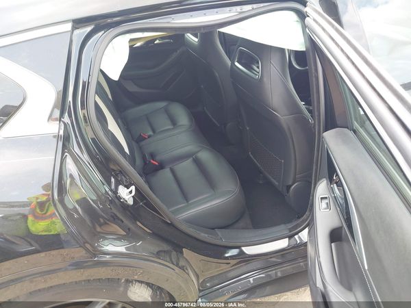 2018 INFINITI QX30 SPORT