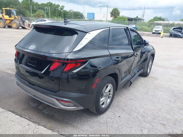 2025 HYUNDAI TUCSON SE