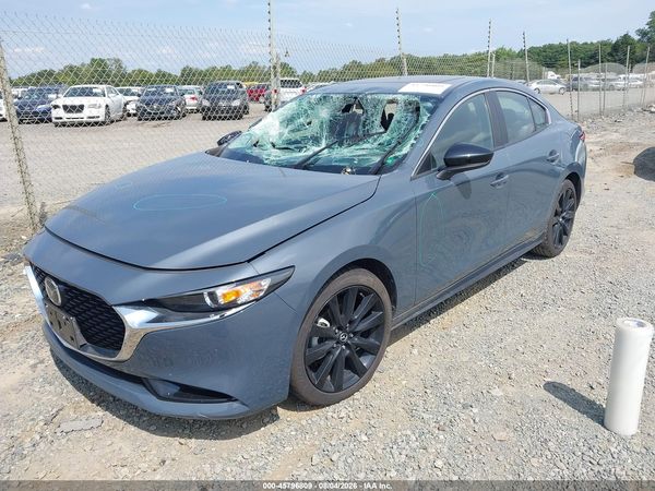2022 MAZDA MAZDA3 CARBON EDITION