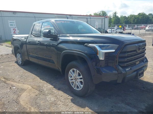2022 TOYOTA TUNDRA SR5