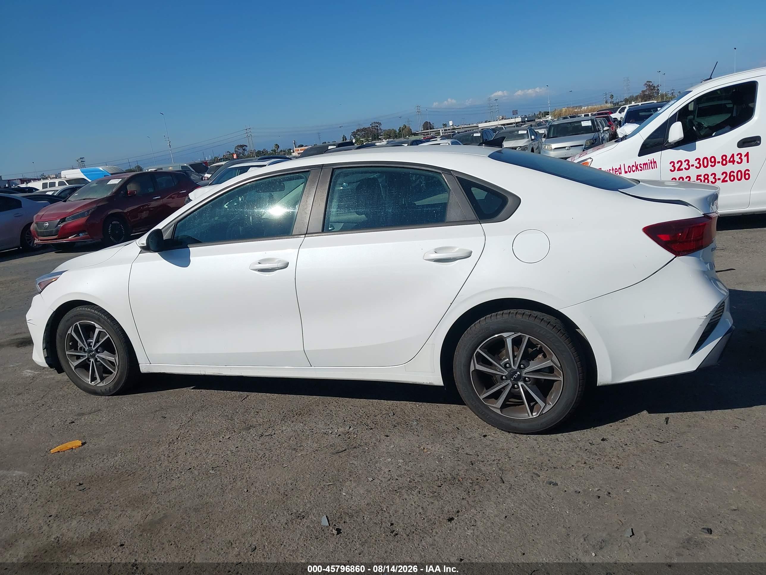 2022 KIA FORTE LXS