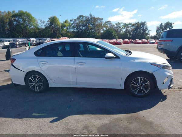 2022 KIA FORTE LXS