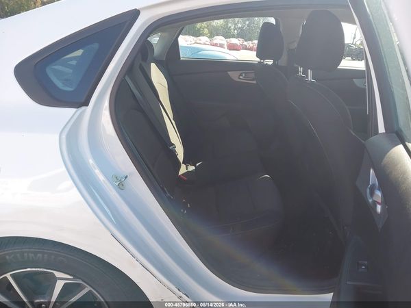 2022 KIA FORTE LXS