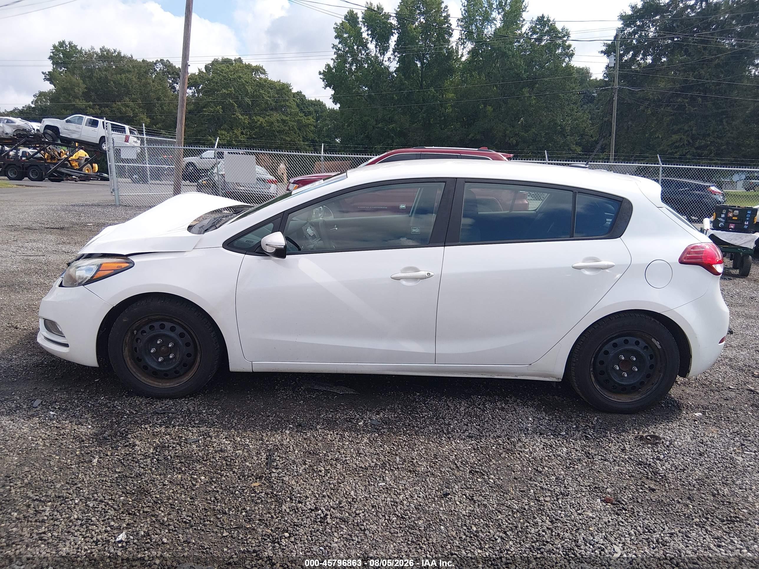 2016 KIA FORTE LX