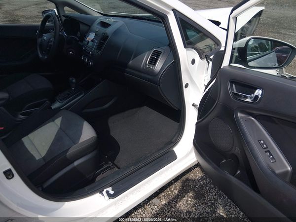 2016 KIA FORTE LX