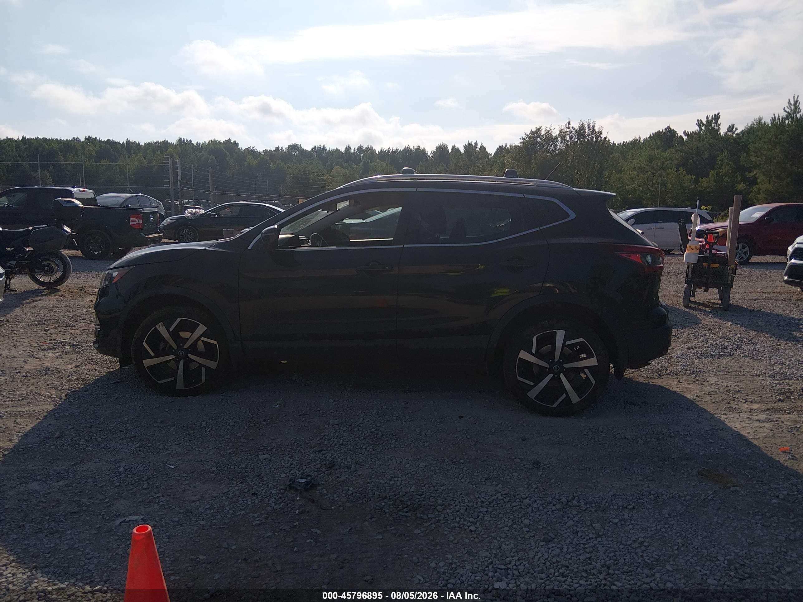 2020 NISSAN ROGUE SPORT SL FWD XTRONIC CVT