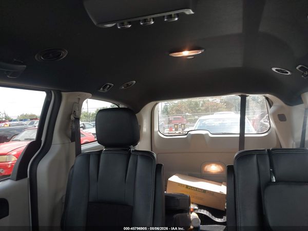 2019 DODGE GRAND CARAVAN SXT — I8