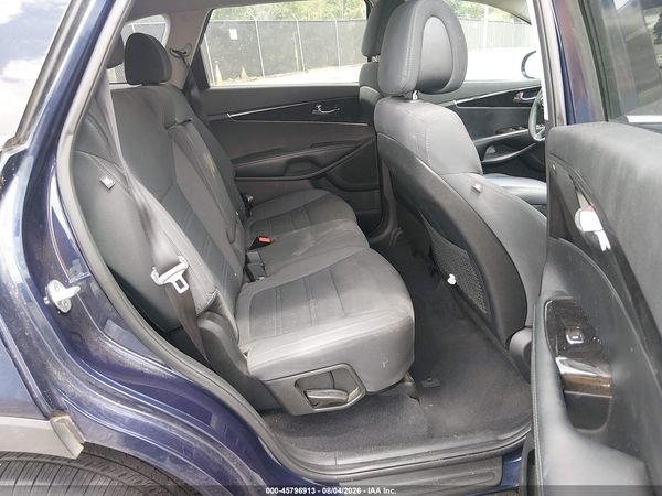 2016 KIA SORENTO 2.4L LX