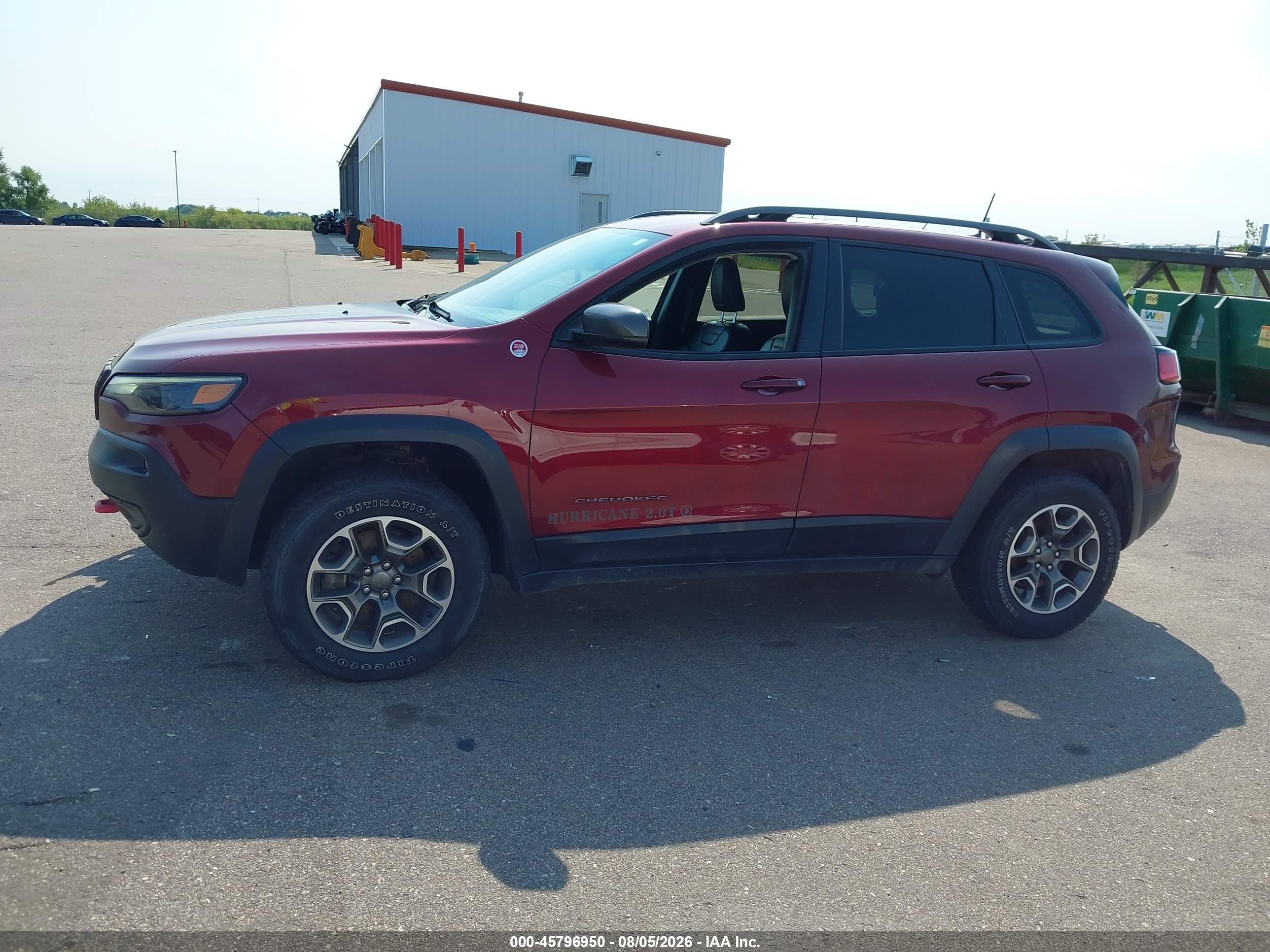 2020 JEEP CHEROKEE TRAILHAWK 4X4