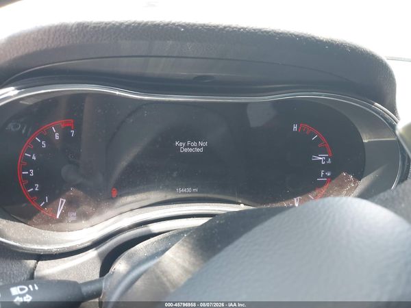2015 DODGE DURANGO SXT — I7