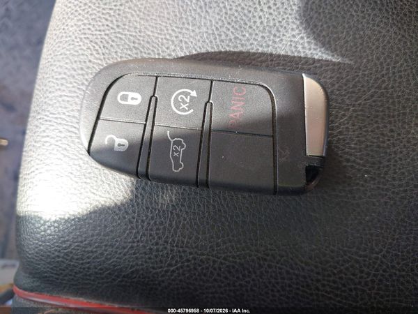 2015 DODGE DURANGO SXT — I11