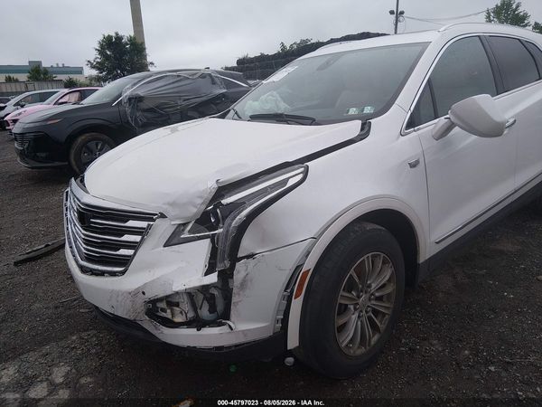 2017 CADILLAC XT5 LUXURY