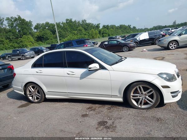 2013 MERCEDES-BENZ C 300 SPORT 4MATIC