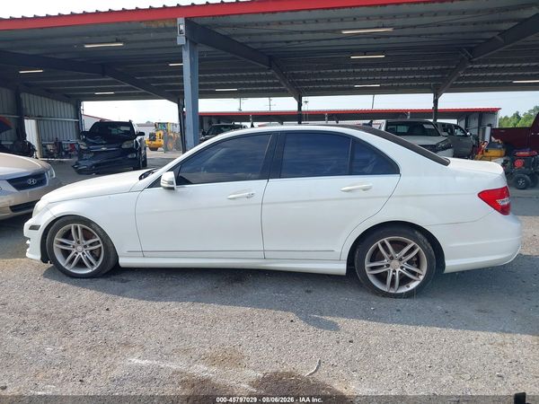 2013 MERCEDES-BENZ C 300 SPORT 4MATIC