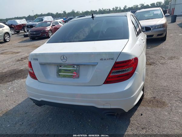 2013 MERCEDES-BENZ C 300 SPORT 4MATIC